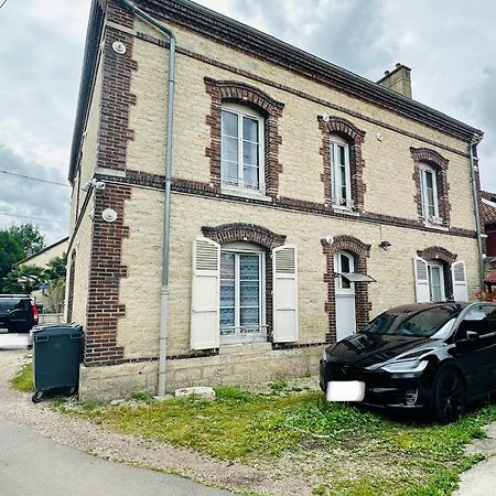 Studio 12 Proche Centre Ville Avec Wifi Parking Τρουά Εξωτερικό φωτογραφία